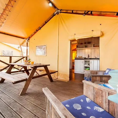 Glamping And Mobile Homes Lavanda - Centre Bi Village Fažana