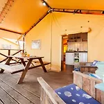 Glamping And Mobile Homes Lavanda - Centre Bi Village Фажана
