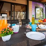 Glamping And Mobile Homes Lavanda - Centre Bi Village 4* Фажана