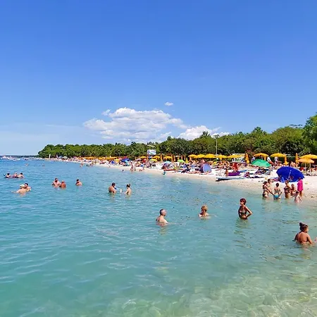 Glamping And Mobile Homes Lavanda - Centre Bi Village منتزه العطل