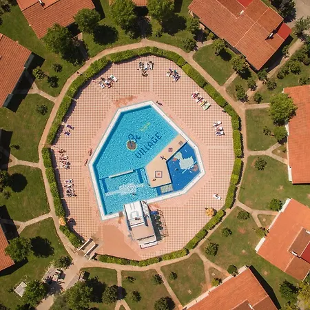 Centre Bi Village - Glamping And Mobile Homes Lavanda Fažana