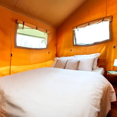 Glamping And Mobile Homes Lavanda - Centre Bi Village فاجانا