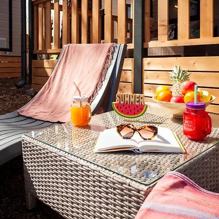 Centre Bi Village - Glamping And Mobile Homes Lavanda 4*
