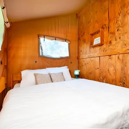 Centre Bi Village - Glamping And Mobile Homes Lavanda 4* Fažana