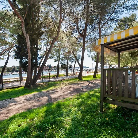 Parque de vacaciones Centre Bi Village - Glamping And Mobile Homes Lavanda