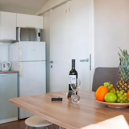 Centre Bi Village - Glamping And Mobile Homes Lavanda Fažana
