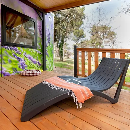 Centre Bi Village - Glamping And Mobile Homes Lavanda 4*